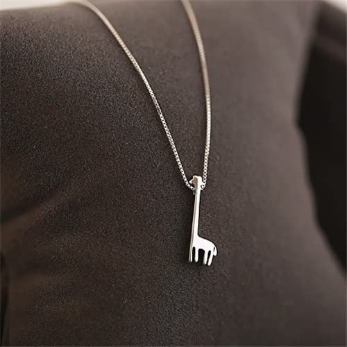 EPJ Giraffe with Straight Legs and Neck Round Head Silver on Silver Chain Necklace