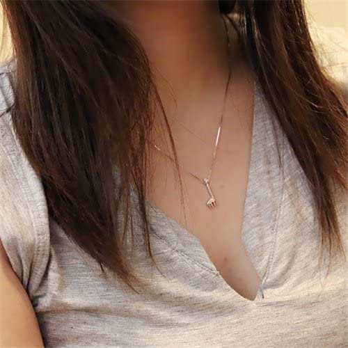 EPJ Giraffe with Straight Legs and Neck Round Head Silver on Silver Chain Necklace