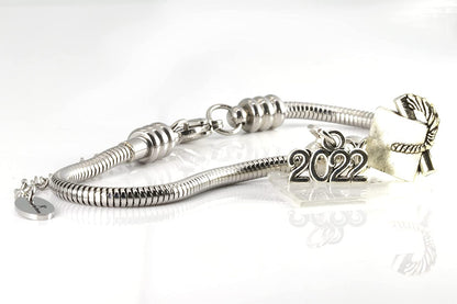 2022 Graduation Bracelet
